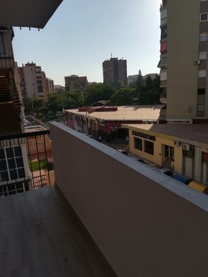 Calle Betsaida, Estacion Maria Zambrano Малага Екстериор снимка